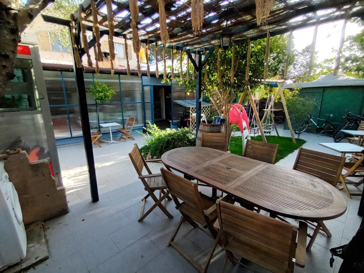 Portopollo Surfhouse Barrabisa 外观 照片
